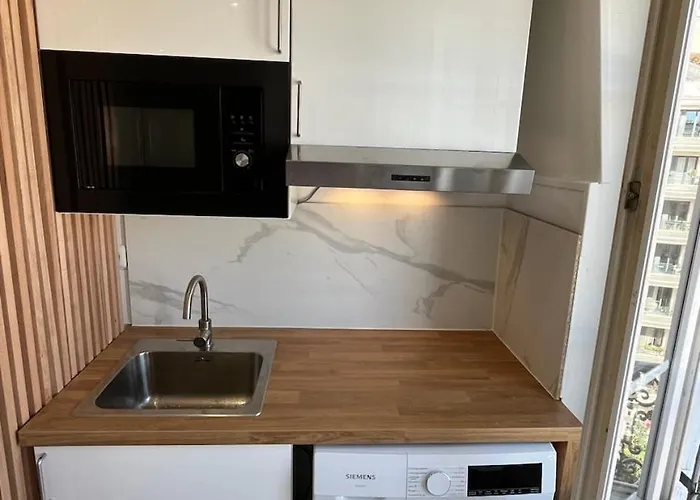 Superb With Eiffel Tower View Διαμέρισμα
