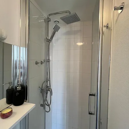 Superb With Eiffel Tower View *