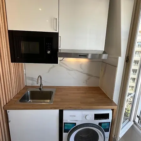 Superb With Eiffel Tower View Lägenhet