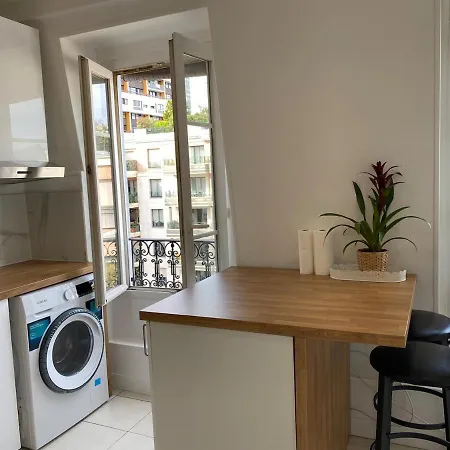 דירה Superb With Eiffel Tower View *